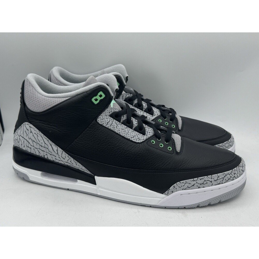 Air Jordan 3 Retro Green Glow Black White CT8532-031 Men’s Size 18
